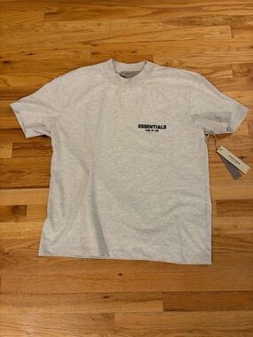 Essential fear of god t shirt white oatmeal